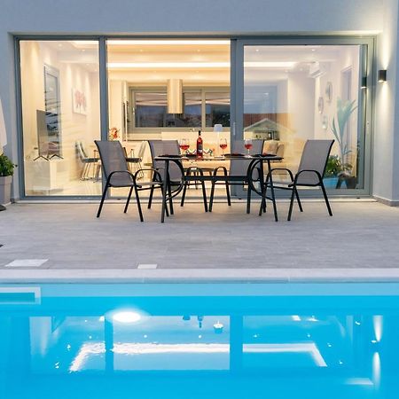 Villa Laide Karavádhos Eksteriør bilde